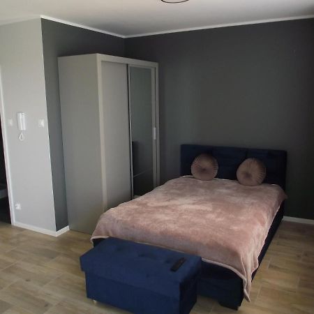 Apartament Holenderski Z Prywatnym Miejscem Postojowym W Garazu 코잘린 외부 사진