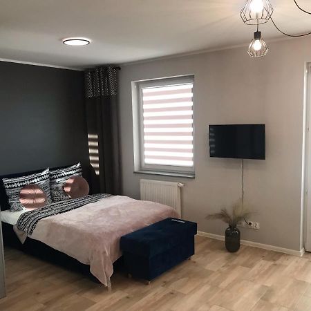 Apartament Holenderski Z Prywatnym Miejscem Postojowym W Garazu 코잘린 외부 사진