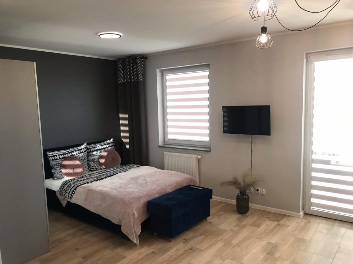 Apartament Holenderski Z Prywatnym Miejscem Postojowym W Garazu 코잘린 외부 사진